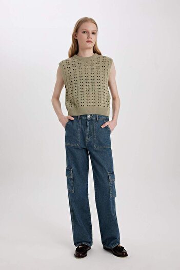 DeFacto Relax Fit Crew Neck Crochet Knitwear Sweater C2178Ax24Sp