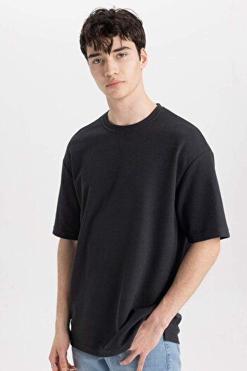 DeFacto Comfort Regular Fit Relaxed Fit Crew Neck Short Sleeve Heavy Fabric Basic Plain T-Shirt B4444Ax24Sp