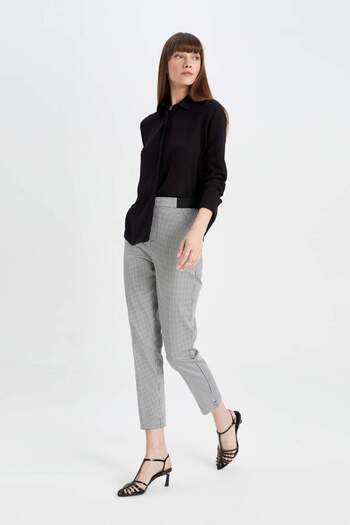 DeFacto Sigaret Satin Pants Basic Plain Regular Waist Elastic Waist Straight Leg J8741Az24Sm