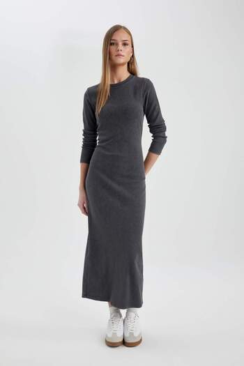 DeFacto Bodycon Body Hugging Crew Neck Ribbed Camisole Long Sleeve Maxi Dress C1652Ax24Sp