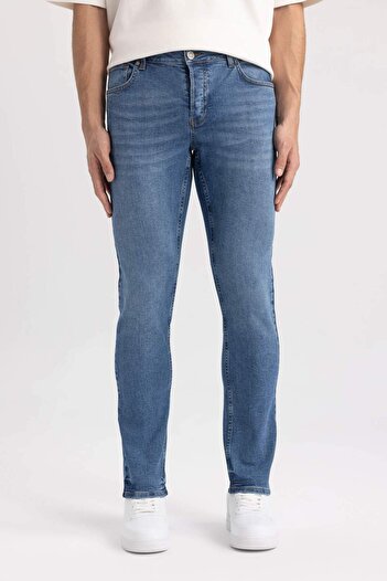 DeFacto Pedro Slim Fit Tight Fit Normal Waist Narrow Leg Jean Pants C1813Ax24Sp