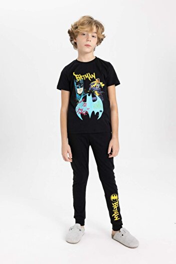 DeFacto Erkek Çocuk Batman Pijama Takımı Kısa Kollu Üst Beli Lastikli Uzun Alt B5575A824SP