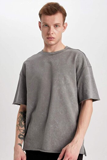 DeFacto Comfort Regular Fit Comfortable Fit Crew Neck Washed Faded Effect Short Sleeve T-Shirt B9223Ax23Wn