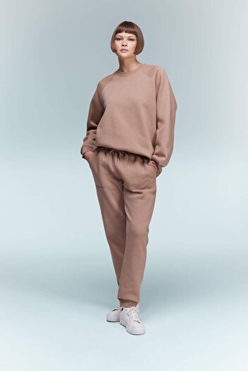 DeFacto Regular Fit Jogger Kışlık Eşofman Altı Basic Düz Beli Lastikli Bağcıklı Cepli V2699AZ23WN
