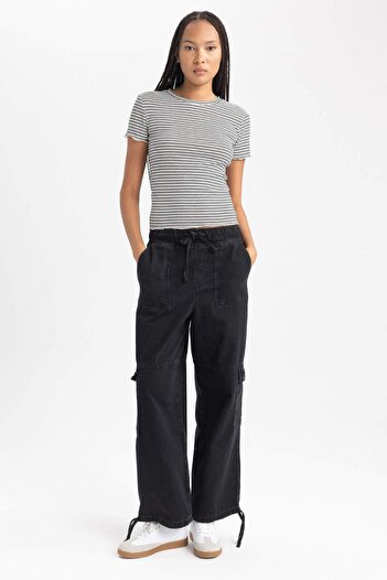 DeFacto Slim Fit Slim Fit Crew λαιμόκοψη κοντομάνικο μπλουζάκι B0645AXNS