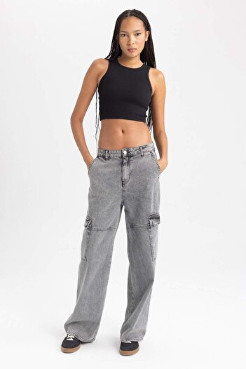 DeFacto Fitted Halter Neck Tank Top B0658Axns