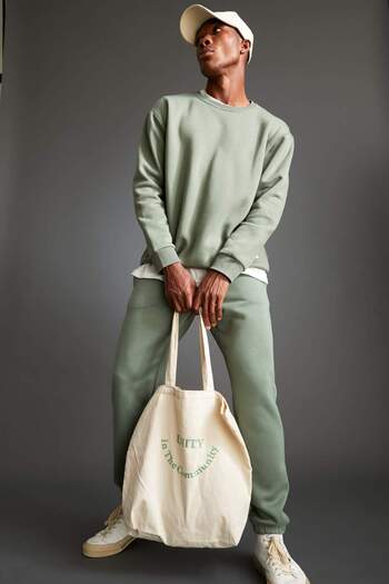 DeFacto Regular Fit Basic Jogger Sweatpants U7438AZNS