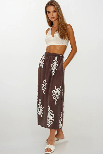 VAGGON Women's Brown Elastic Waist Double Pocket Patterned Maxi Skirt Vs00259