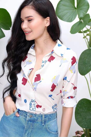 NEW LAVİVA Cămașă cu mânecă lungă cu guler clasic cu imprimeu floral alb pentru femei, croială dreaptă și lungime standard.