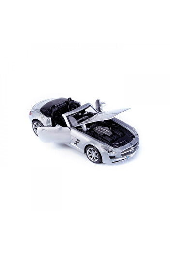 Maisto Meercedes-Benz SLS AMG Roadster 1:24 car