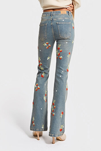 its basic Γυναικείο T. Τζιν Χρώμα 2w5-32 Flare Fit Lycra Ύφασμα Floral Κέντημα Μοτίβο Ειδικού Σχεδιασμού Τζιν Τζιν