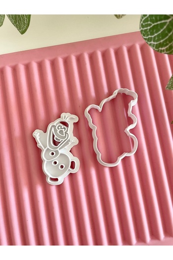 By Selen Suyolcu Olaf Cookie Stamp and Cutter