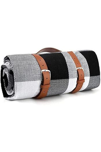 Generic CGG Extra Large Picnic & Outdoor Blanket, Water-Resistant Dual Layers Handy Mat Tote, Great for Bea