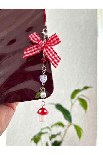 bohemian takı tasarim Fairycore Phone Charm with Mushroom Plaid Bow