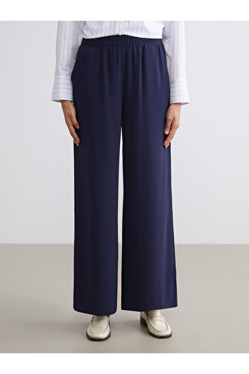 LC Waikiki Timeless Recommendations from Timeless Store |   Wide Leg Women's Trousers with Elastic Waistband