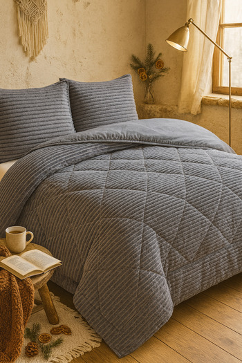 Evimcim Velvet Textured Quilt Set – 195X215 Quilt and 2 Pieces of 50X70 Pillowcases, Stylish and Soft