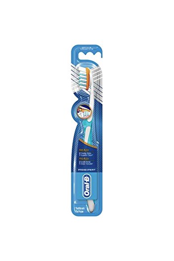 Oral-B Pro-Expert Pro-Flex, Soft Manual Toothbrush, 1 Count