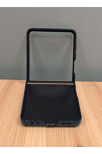 Covernex غطاء حماية لهاتف Samsung Galaxy Z Flip7 - رسم خريطة