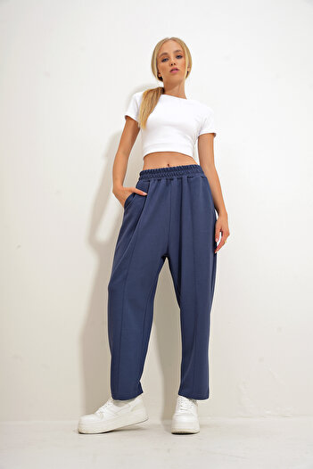 Trend Alaçatı Stili Women's Indigo Double Pocket Front Elastic Waist Draped Trousers Alc-X12560