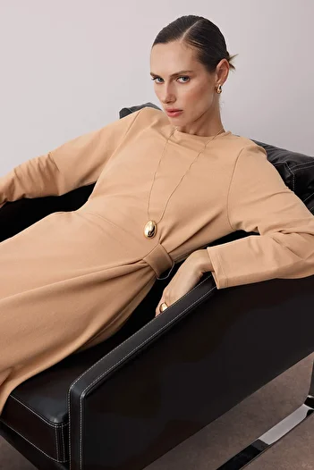 Trendyol Modest Πλεκτό φόρεμα Camel Ασυμβίβαστο Μαλακό Κλειδί Διασύνδεσης TCTAW26EB00025