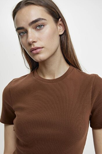 DeFacto Coool Bodycon Vücudu Saran Bisiklet Yaka Fitilli Kaşkorse Kısa Kollu Mini Elbise C1503ax24sp