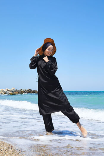 dilber fashion Bone and Bag Sports Cut Hijab Swimsuit Set