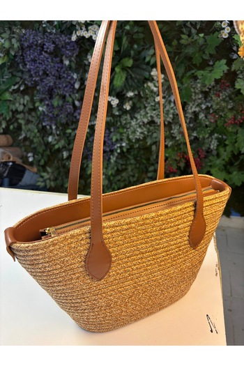 MaVaux Bondi Straw Beach Bag with Inner Zipper Pocket