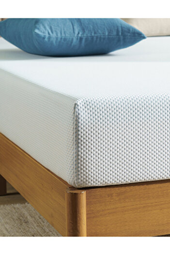 Zinus Green Tea Cooling Gel Memory Foams Queen Mattress in A Box 10Years Warranty (203.2Lx152.4Wx30.5H)CM