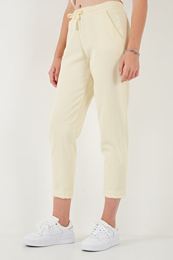 Lela Pamuklu Normal Bel Regular Fit Düz Paça Pantolon PANTOLON 668YP42282S4