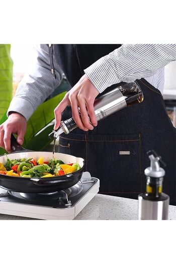 EUROLUXE 4 Pieces of Covered Sippy Oil Stopper Oil Pot Bottle Tip Oil Bowl Vinegar Bowl Sauce Bowl Sippy