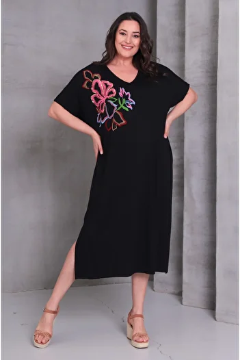 Şans Women's Plus Size Black, Shoulder Flower Embroidery, Relaxed Fit V-Neck Dress 65N39078