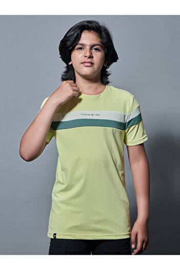 Technosport By Styli Boys Contrast Panel Crew Neck T-Shirt