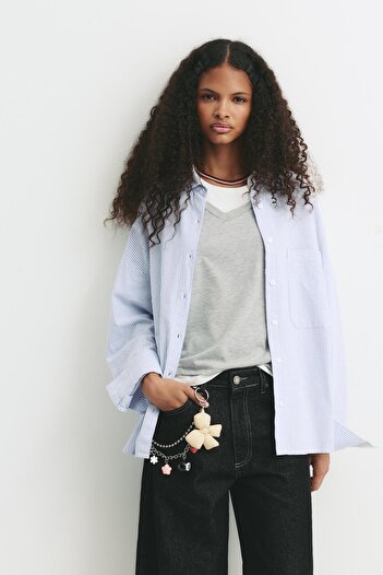 Pull & Bear İnce çizgili gömlek