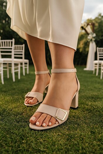 Nstil Daily Women's Sandals with Buckle, Thick Heeled, Strapped Ankle-tied, Blunt Toe, Comfortable Sole 209