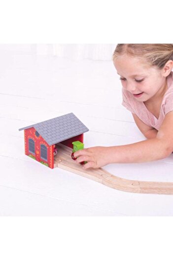 BigJigs Double Hangar for Locomotives