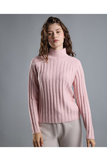 R&B Ribbed Sweater with High Neck and Long Sleeves
