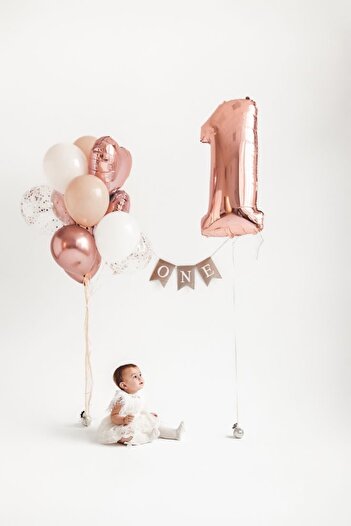 Çemrek Süs Parti Rosegold 1 Year Old Balloon Set and One Banner Set of 14