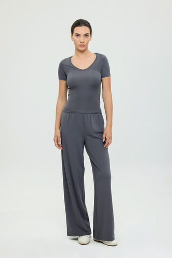 SHEISMONO Soft Touch Straight Cut Loose Trousers Smoked