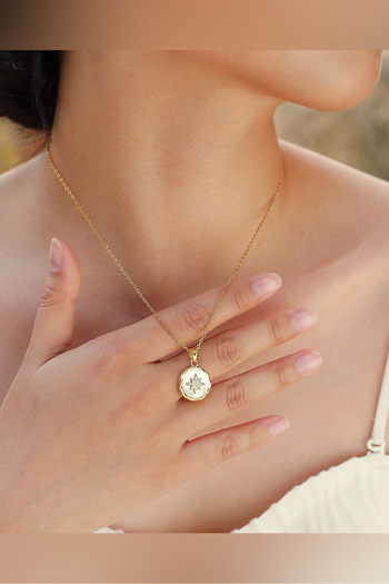 The Collection Polar Star Steel Necklace Tarnish Free Gold Zircon Stone Steel Necklace
