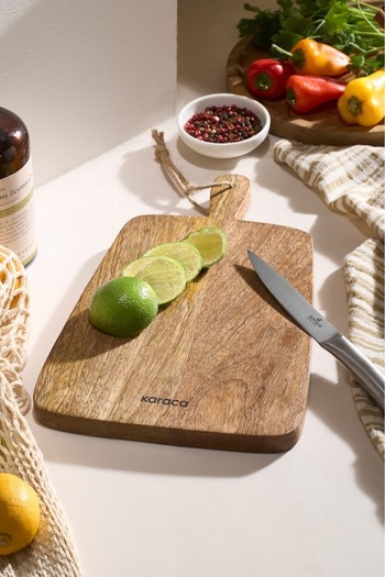 Karaca Premium Mango Square Cutting and Presentation Board 33 cm