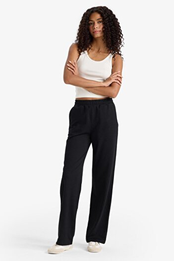 DeFacto Straight Fit Pocketed Elastic Waist Sweatpants E6350Ax25Sp