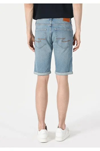 Colin's Men's Regular Fit Jean Shorts