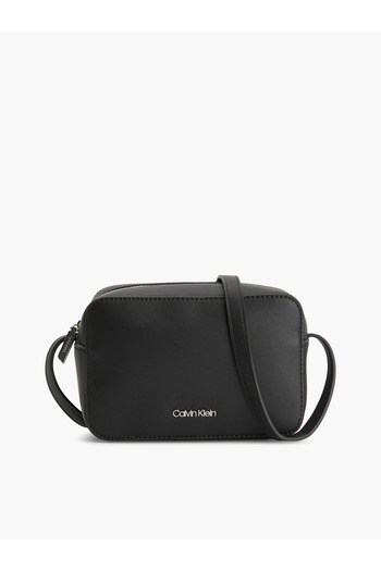 Calvin Klein Černá taška přes rameno z umělé kůže – crossbody, každodenní použití, stylová a funkční
