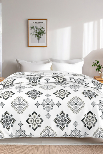 Lorien Crystal Patterned, Lorien Jacquard and Printed 100% Cotton Single Pique (Bedspread) – 155X235 cm