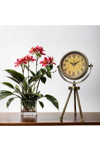 ECASATAL Antique Metal Tripod Table Clock