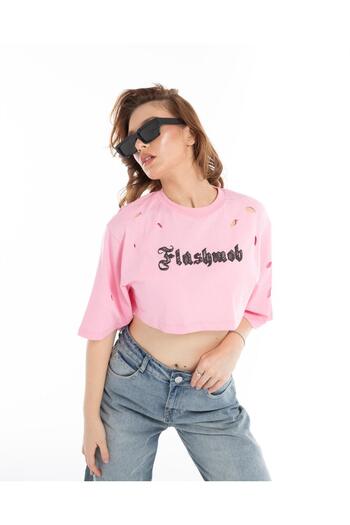 Flashmobnation Women’s Cropped Pink Torn Tank Top