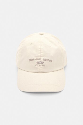 Pull & Bear Embroidered City Life cap