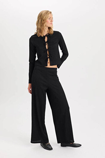 DeFacto Wide Leg Wide Wide Leg Elastic Waist Basic Plain Wrinkle Pants D6300Ax24Au