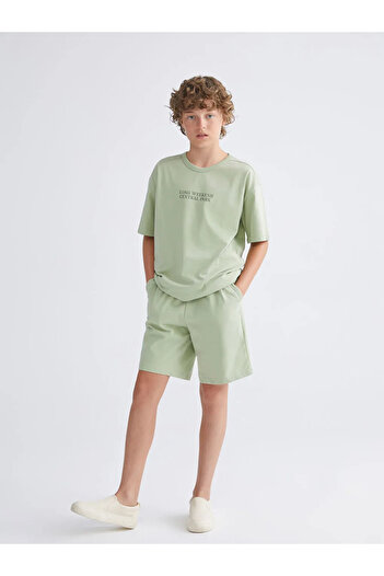 LC Waikiki Lcw kidsgreen crew neck boy's t-shirt and shorts