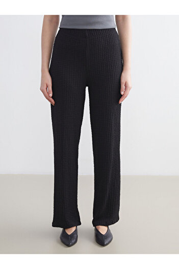 LC Waikiki Sparkling Selections from Shining Store |   Textured Wide Leg Women's Trousers with Elastic Waistband